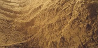 Speciality feed ingredient for partial replacement of fishmeal
