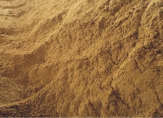 Speciality feed ingredient for partial replacement of fishmeal