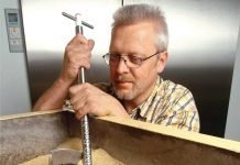 Mixing homogeneity of dry bulk amino acids and liquid amino acid analogue