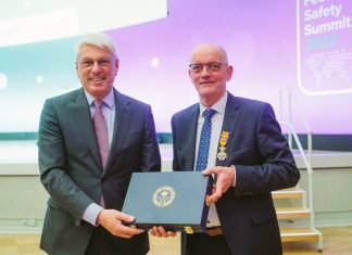 Johan den Hartog appointed Officer in the Order of Orange-Nassau