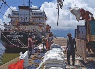 Ban on export of broken rice from India to support domestic industry