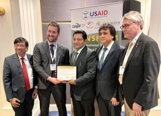 The International Poultry Council and Poultry Federation of India Signs Agreement to Endorse Antimicrobial Use Stewardship Principles in Bangkok, during VIV Asia.